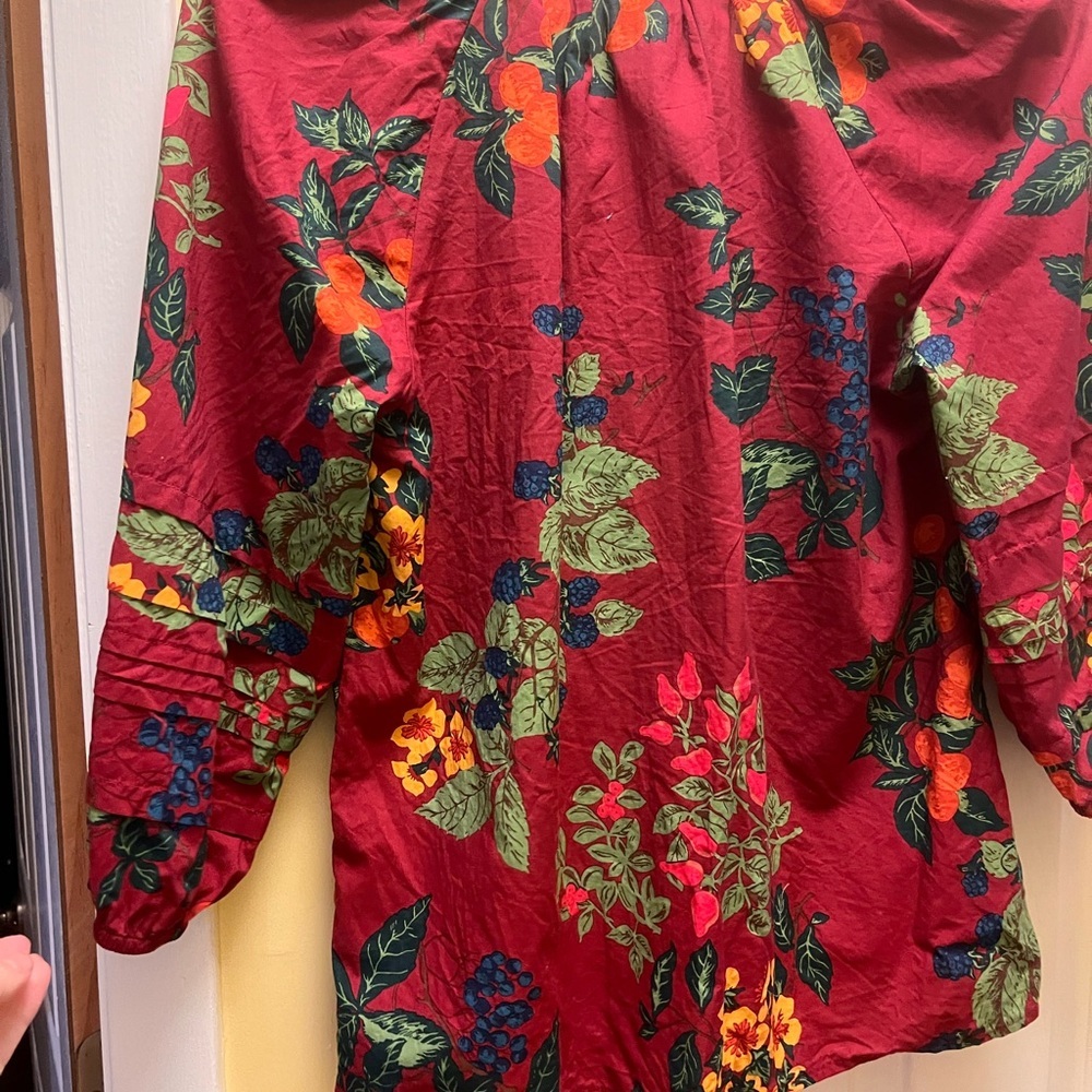 Talbots Red Berry Floral V-Neck Blouse with Sleeve Details - Picture 3 of 8